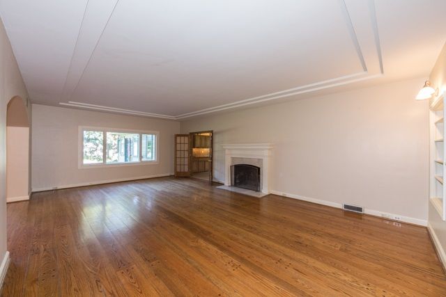 1 N Park, Eastborough, KS 67206