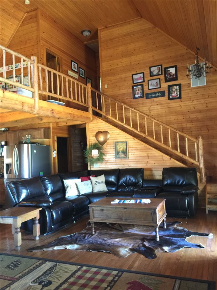 3058 211th Rd, Atlanta, KS 67008