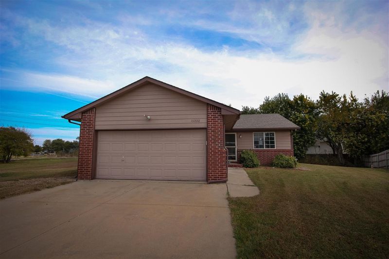 11222 Carr Ct, Wichita, KS 67209