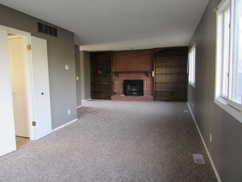 9038 E Skinner St, Wichita, KS 67207