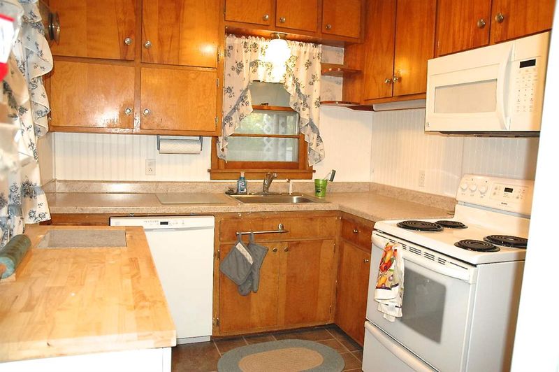 1234 N Georgie, Derby, KS 67037