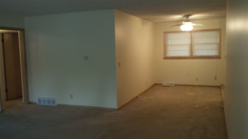 8130 E Levitt Dr, Wichita, KS 67207