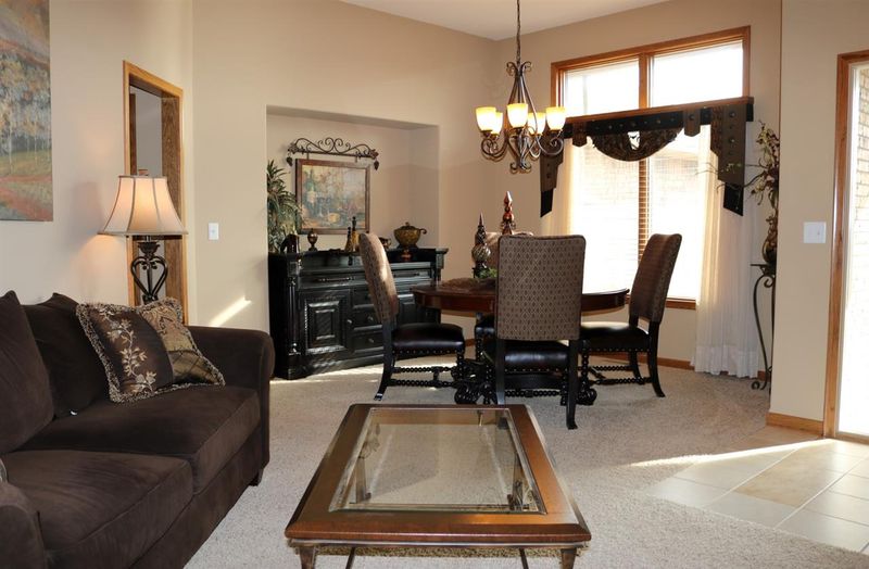 2205 S Duncan St, Newton, KS 67114