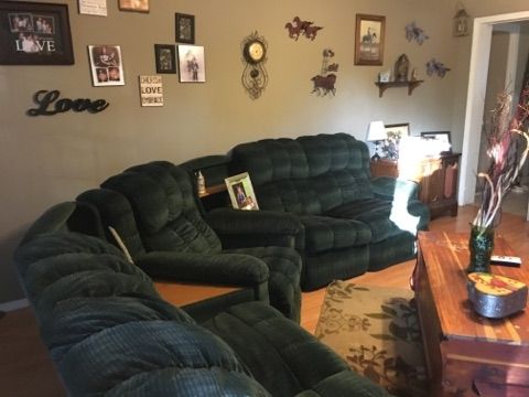 614 S Pine St, Newton, KS 67114