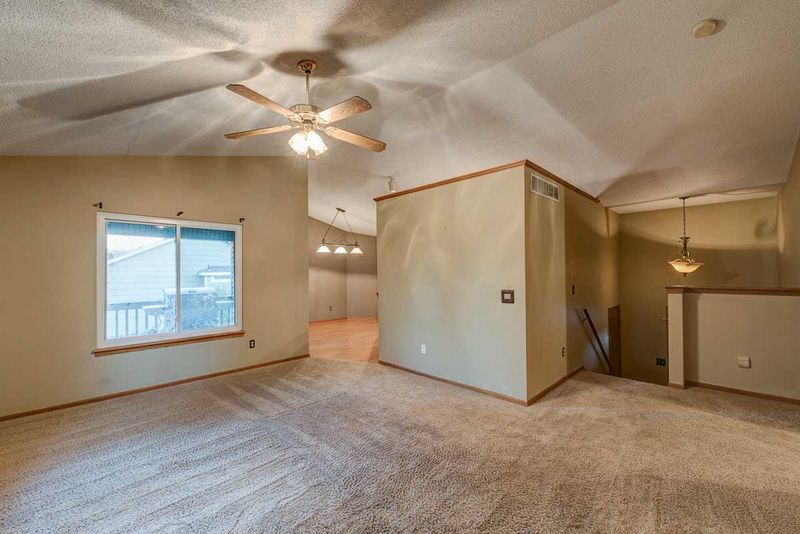 417 E Showalter St, Rose Hill, KS 67133-9766