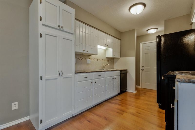 5709 Callen, Wichita, KS 67220
