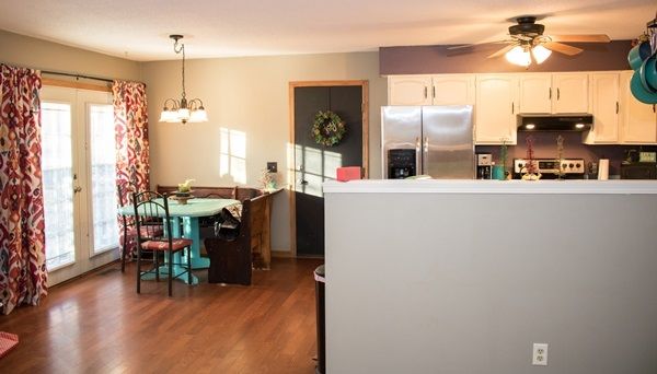 327 S Heather Ln, Maize, KS 67101