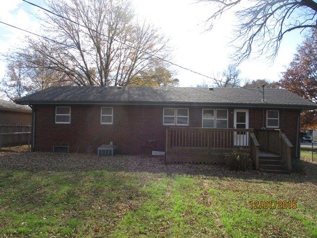 430 E 7th, Belle Plaine, KS 67013