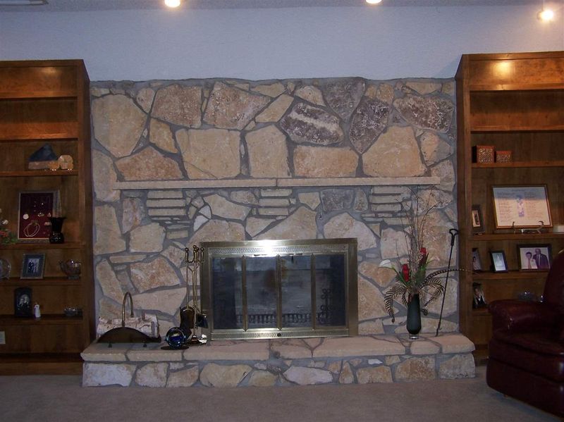 8629 E Longlake, Wichita, KS 67207