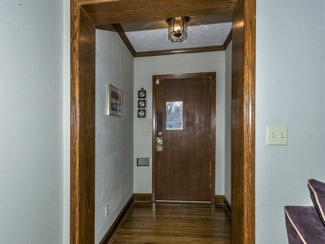 332 S Glendale, Wichita, KS 67218