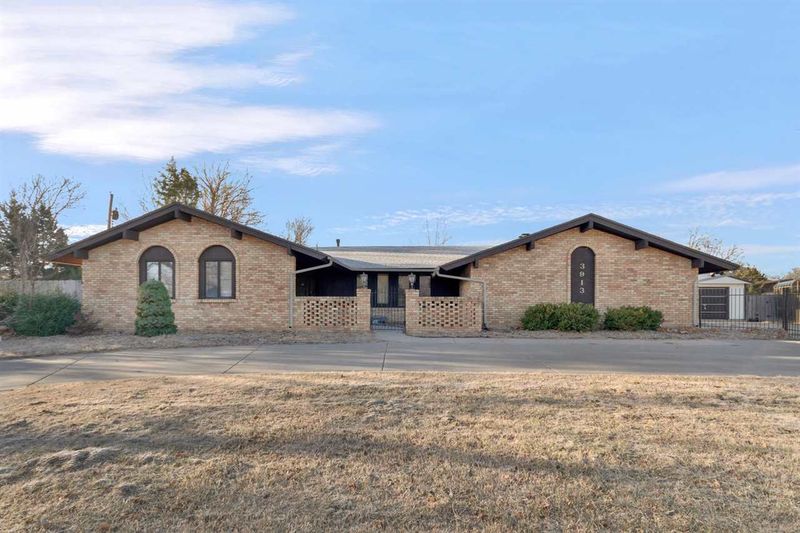 3913 E 24th, Wichita, KS 67220