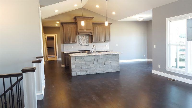 6520 E Central Park Ave, Bel Aire, KS 67226