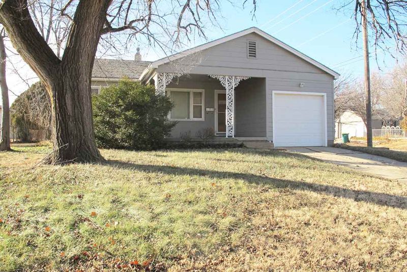 807 S Broadview, Wichita, KS 67218