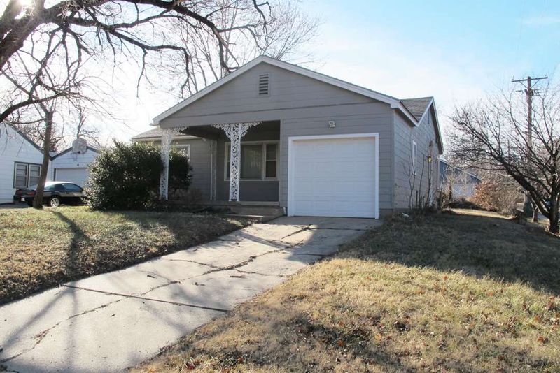 807 S Broadview, Wichita, KS 67218