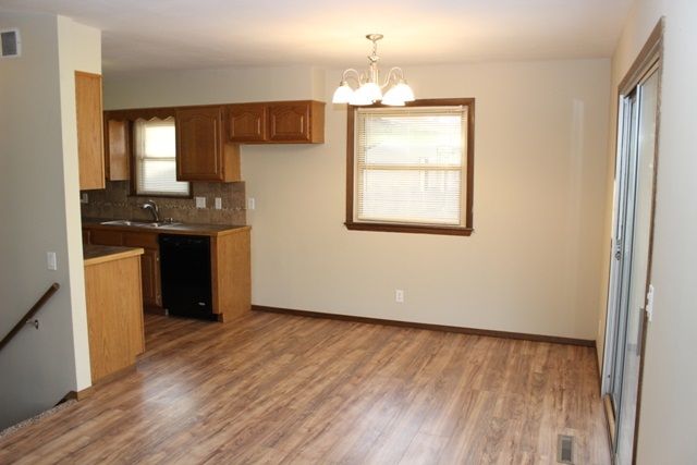 3003 S Chase Ave, Wichita, KS 67217