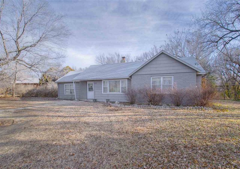 526 N Phillips St, Andover, KS 67002