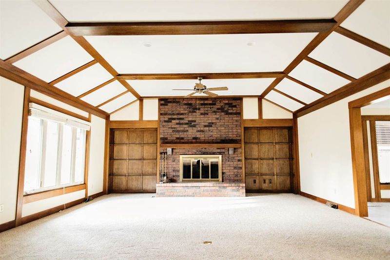 7510 E Norfolk Cir, Wichita, KS 67206