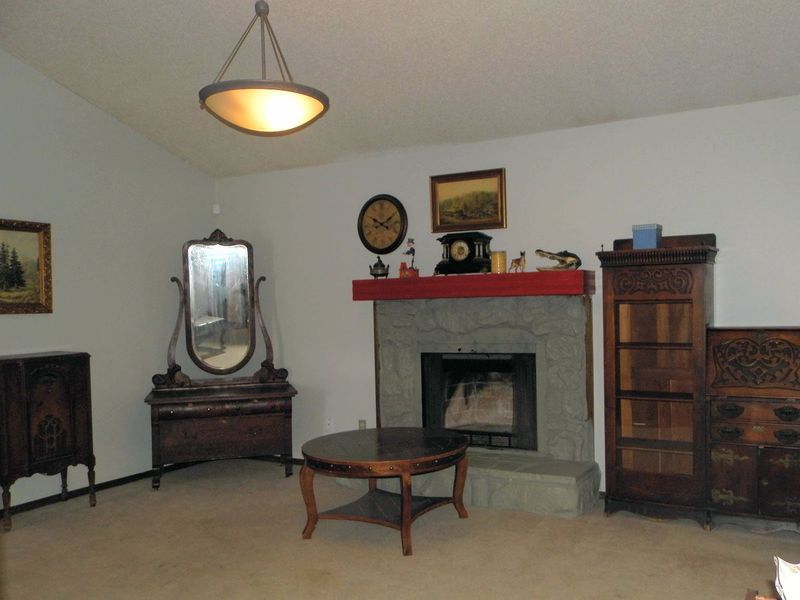 1020 E 136th Ave N, Mulvane, KS 67110