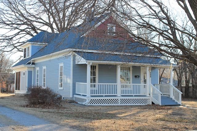 409 E 9th, Newton, KS 67114