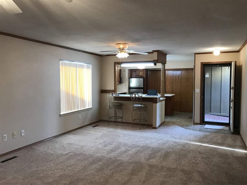 8325 E Harry St Unit #703, Wichita, KS 67207