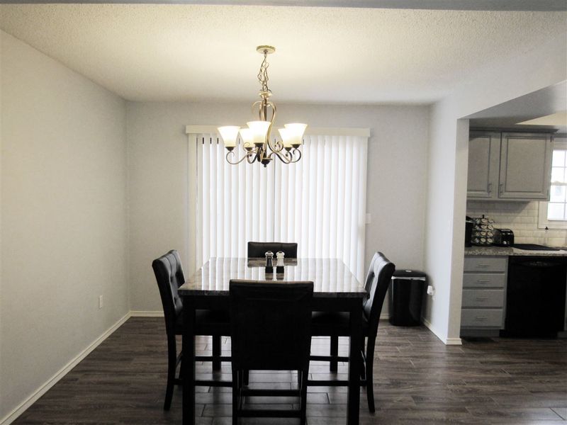 8514 E Mount Vernon Ct, Wichita, KS 67207