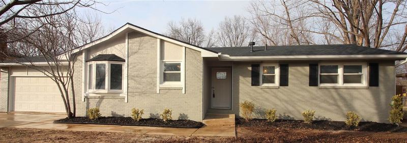 1006 E Market St, Derby, KS 67037