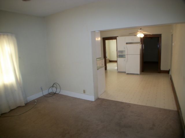 115 S Adams, Hillsboro, KS 67063