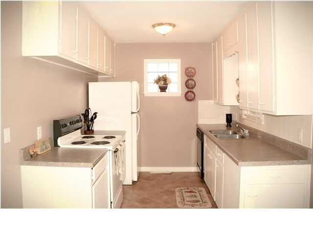 7614 E Lincoln, Wichita, KS 67207
