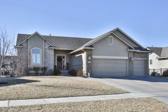 15405 E 24th St N, Wichita, KS 67228