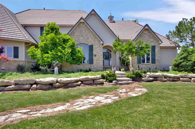 12117 SW 104th Ter, Augusta, KS 67010