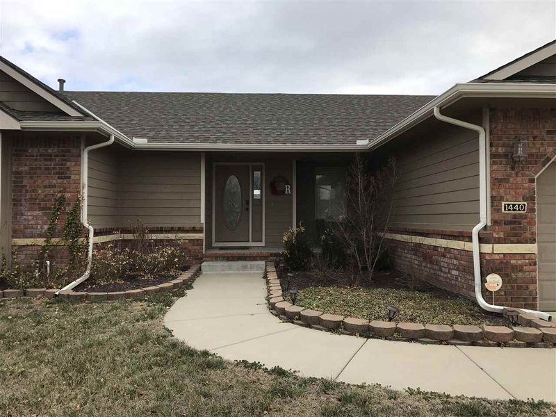 1440 Chelle Ct, El Dorado, KS 67042