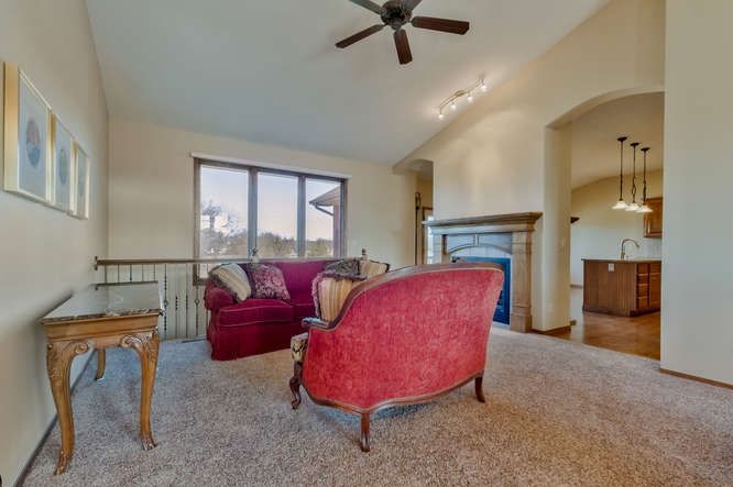 121 S Putter Dr, Andover, KS 67002