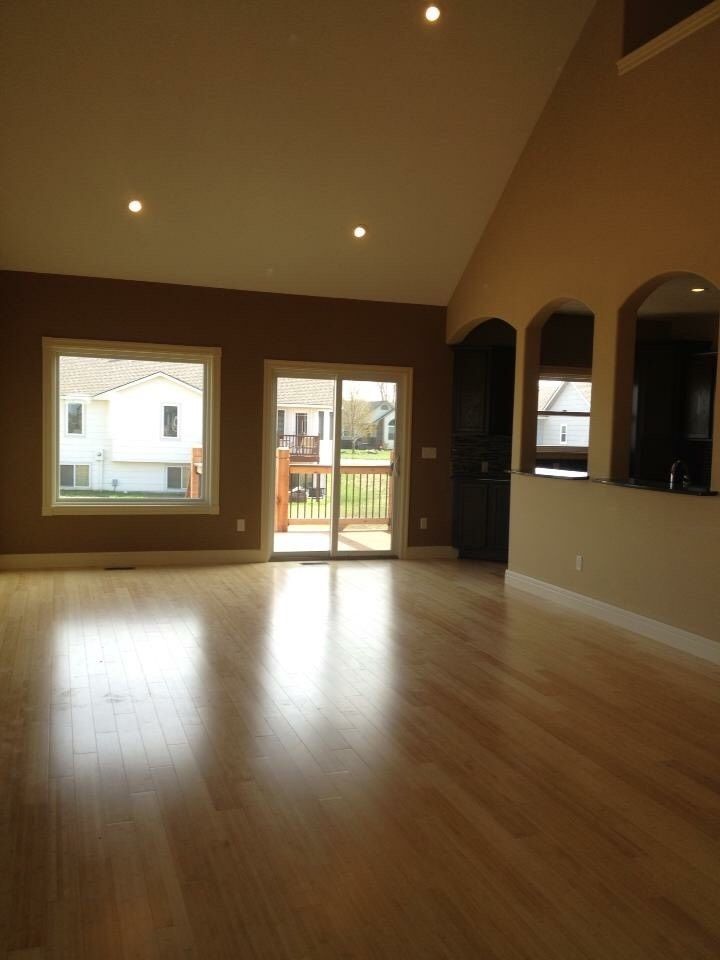 301 W Lavern Ln, Garden Plain, KS 67050