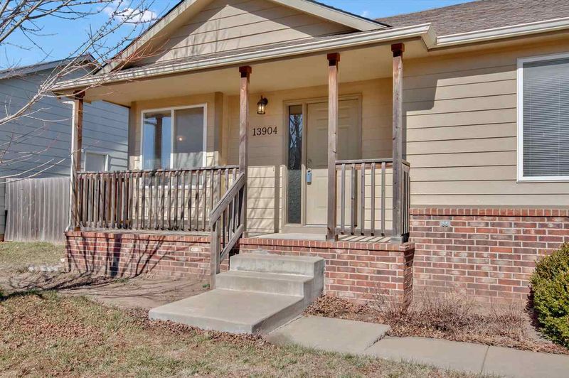 13904 E Hawthorne St, Wichita, KS 67230