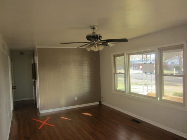 114 Filmore St, Mulvane, KS 67110