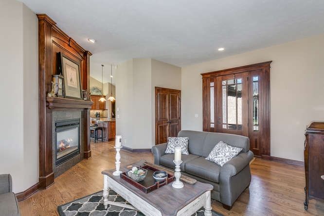 1019 E Lakecrest Dr, Andover, KS 67002