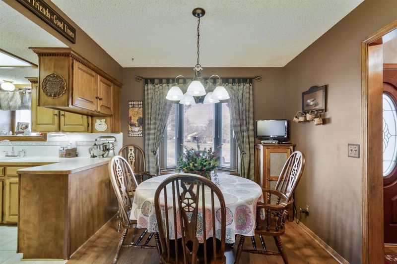 1917 N Marc Ave, Andover, KS 67002