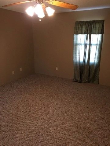 150 S Gorin Ave, Clearwater, KS 67026