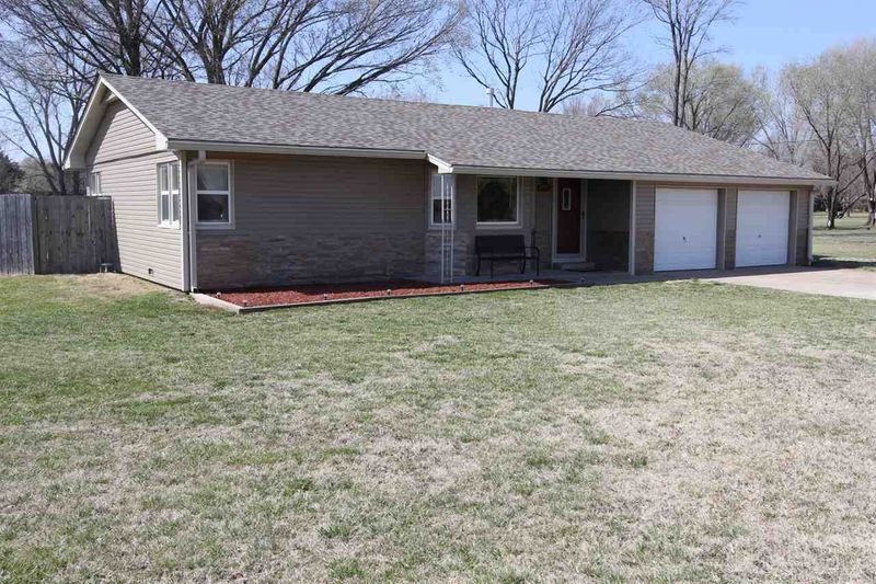 7895 SW Santa Fe Lake Rd, Augusta, KS 67010