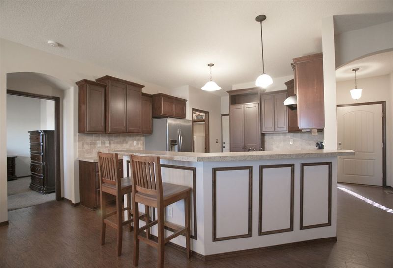 1910 E Highridge St, Park City, KS 67219