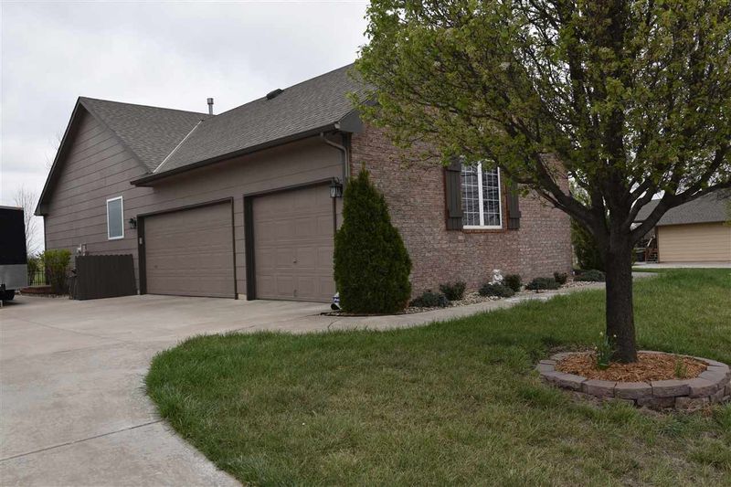7204 SW Northridge, Augusta, KS 67010