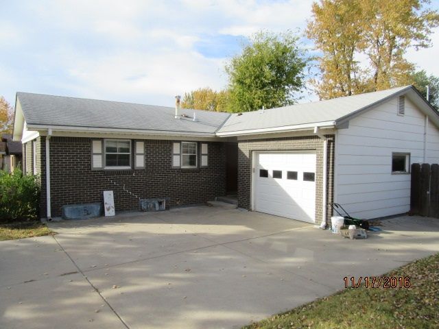 8134 E Grail St, Wichita, KS 67207