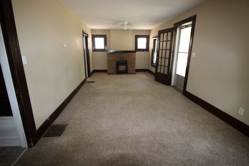 641 S Poplar, Wichita, KS 67211