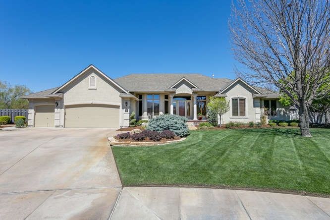 1111 S Arbor Meadows Ct, Derby, KS 67037