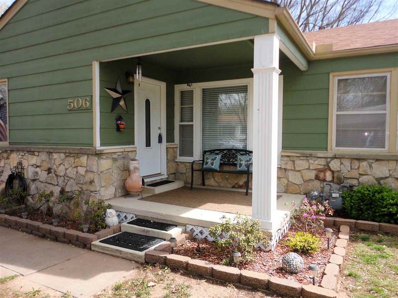 506 N Eastview, Mulvane, KS 67110