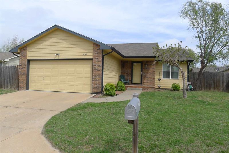 608 W Wayne Cir, Wichita, KS 67217