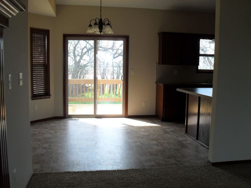 2523 N Sandstone St, Andover, KS 67002