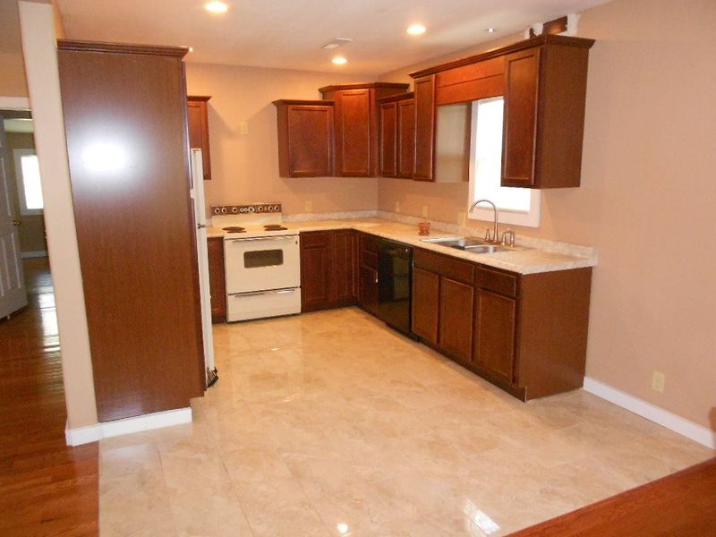 105 S Park, Maize, KS 67101