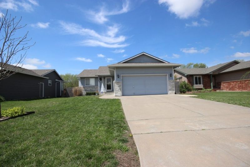 2117 S Milstead St, Wichita, KS 67209