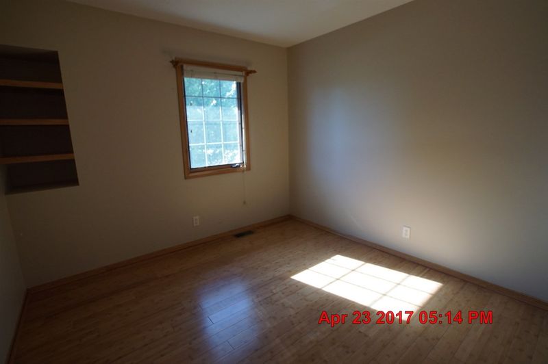 2218 S Beech, Wichita, KS 67207